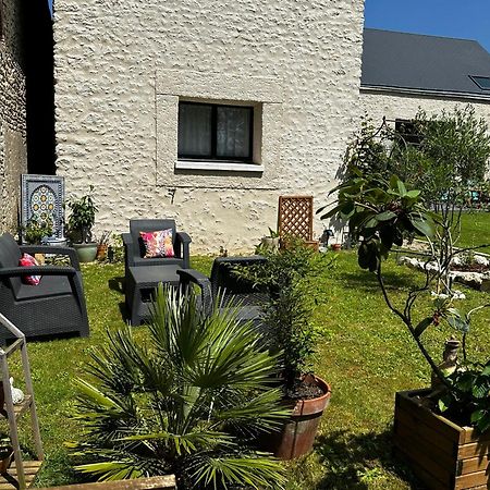 Gite Du Chat Roux La Chapelle-Saint-Martin-en-Plaine Luaran gambar