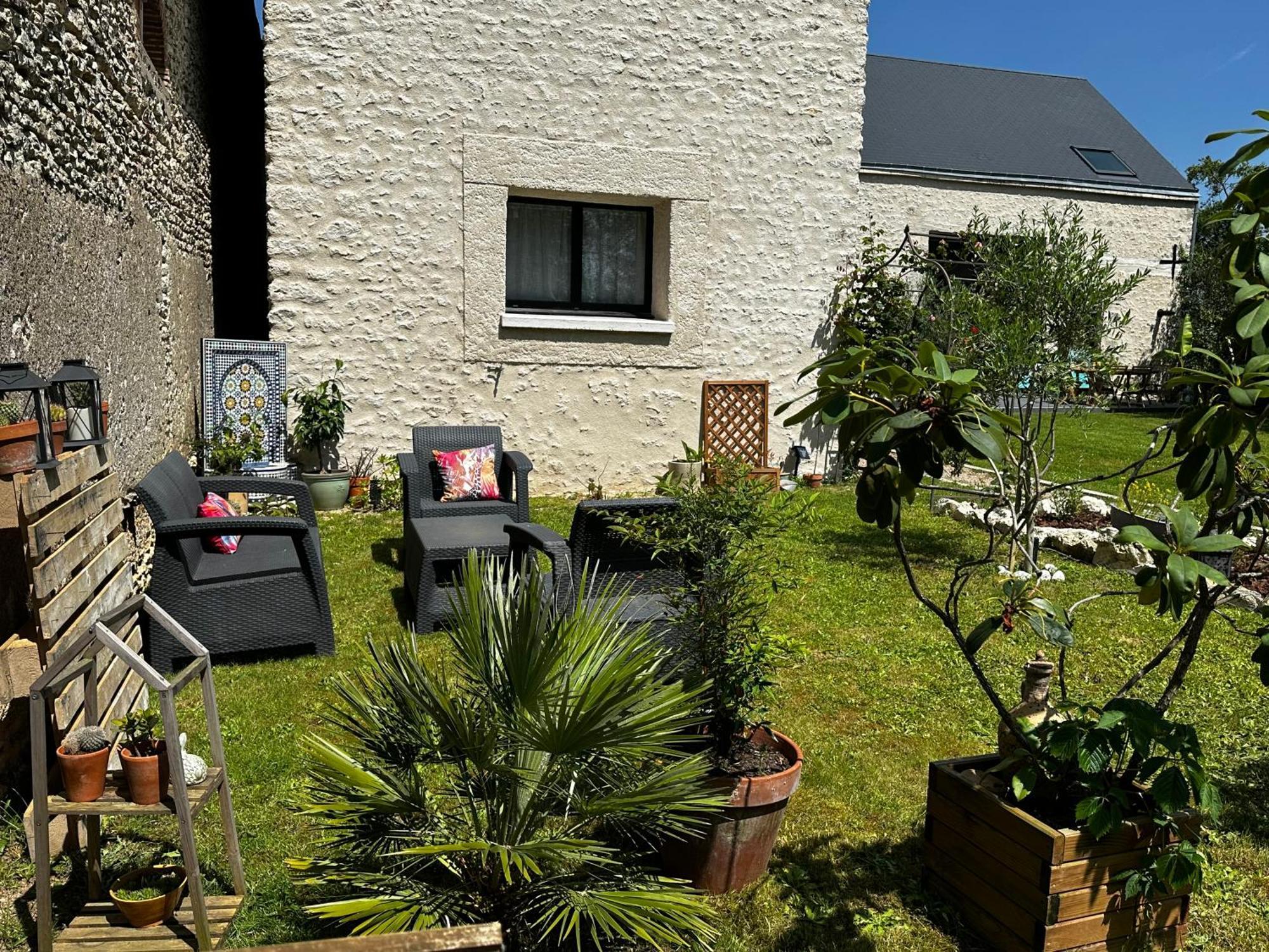 Gite Du Chat Roux La Chapelle-Saint-Martin-en-Plaine Luaran gambar